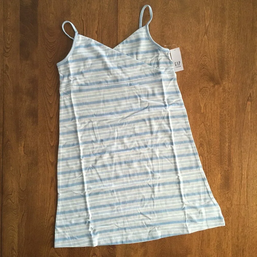 Gap cami dress and tees M 8 NWT